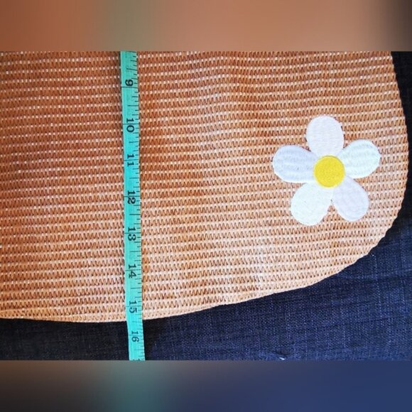 NWT Daisy Mark Jacobs Tote Bag Light orange - Picture 9 of 9